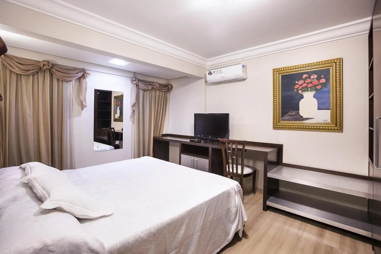Hotel Lang Palace - Fica No Centro Da Cidade Chapecó 4*,  Brésil