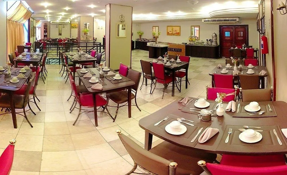 Hotel Lang Palace - Fica No Centro Da Cidade Chapecó