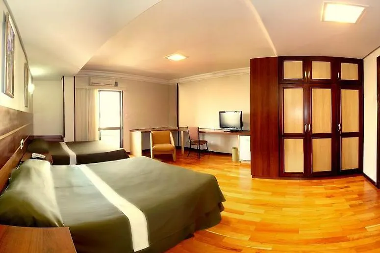 Hotel Lang Palace - Fica No Centro Da Cidade Chapecó 4*,